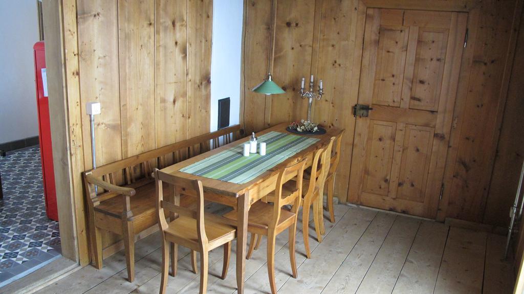 Ferienwohnung Graubuenden/ Castiel ภายนอก รูปภาพ